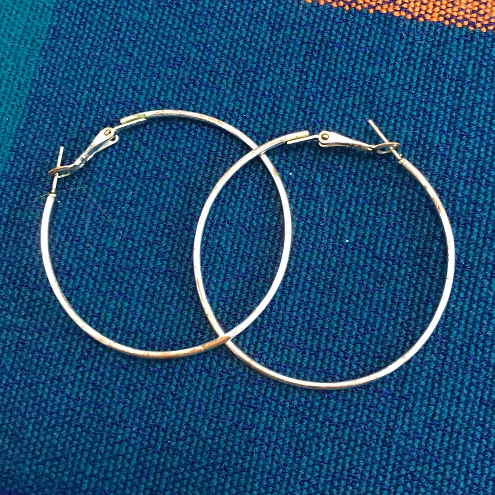 Silver hoops - Picture 3 of 4